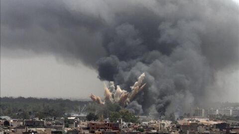 Los rebeldes controlan el centro de Zawiya, a 50 kil&oacute;metros de Tr&iacute;poli