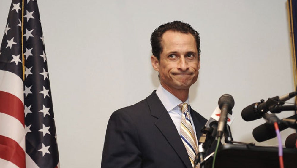 El congresista Weiner pide perdón