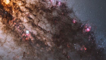 Luz ultravioleta en la galaxia Centaurus