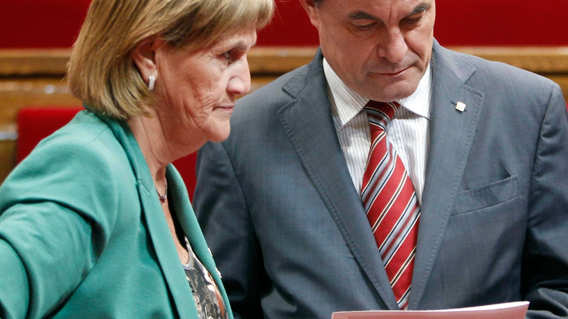 Artur Mas conversa con N&uacute;ria de Gispert