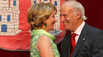 Esperanza Aguirre inicia su tercer mandato y Cospedal toma el relevo en Castilla- La Mancha