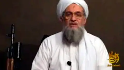 El nuevo líder de Al Qaeda, Ayman al Zawahiri El nuevo líder de Al Qaeda, Ayman al Zawahiri