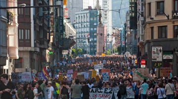 Desalojan a los "indignados" de Bilbao