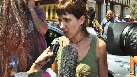 La ex dirigente de Batasuna Aurore Martín comparece ante los medios. La ex dirigente de Batasuna Aurore Martín comparece ante los medios.
