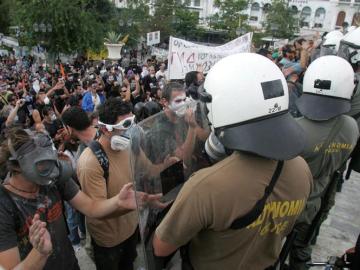 Fuertes protestas en Grecia