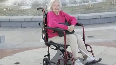 Anciana de 95 años Anciana de 95 años