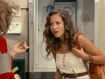 Mónica no soporta la actitud de su hermano Mónica no soporta la actitud de su hermano