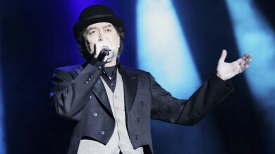 Artistas cubanos riden homenaje a Joaquín Sabina en un disco que reedita sus temas