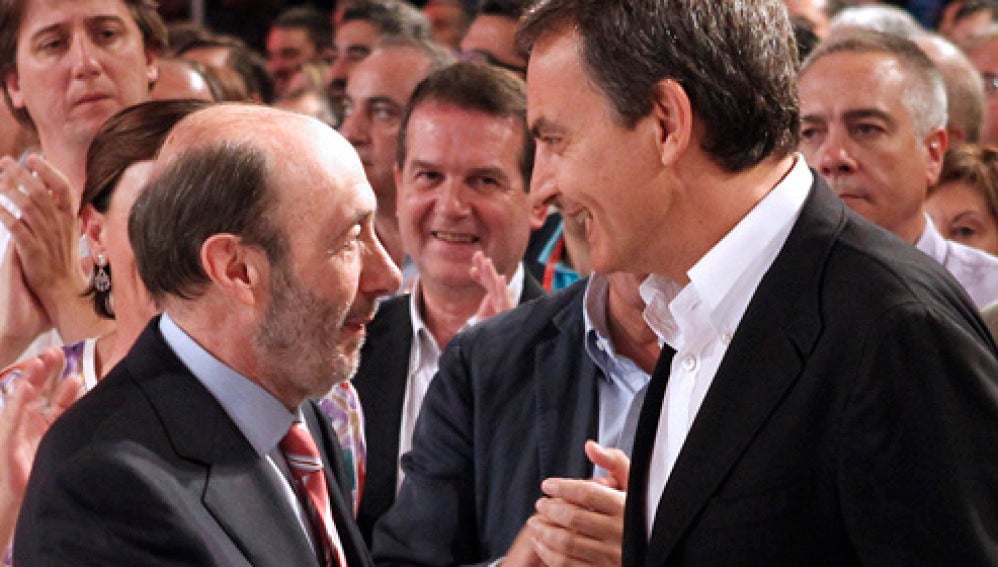 José Luís Rodríguez Zapatero junto al candidato a la presidencia Alfredo Pérez Rubalcaba. 