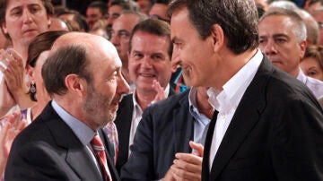 José Luís Rodríguez Zapatero junto al candidato a la presidencia Alfredo Pérez Rubalcaba. 