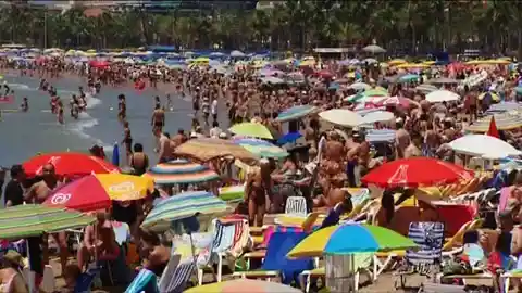 ¿Dónde pongo la toalla? ¿Dónde pongo la toalla?