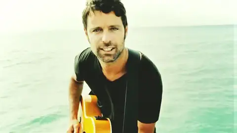 David Ascanio en un momento del videoclip del tema 'Lo que tu me dejes' David Ascanio en un momento del videoclip del tema 'Lo que tu me dejes'