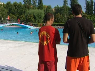 Imagen de archivo de piscina