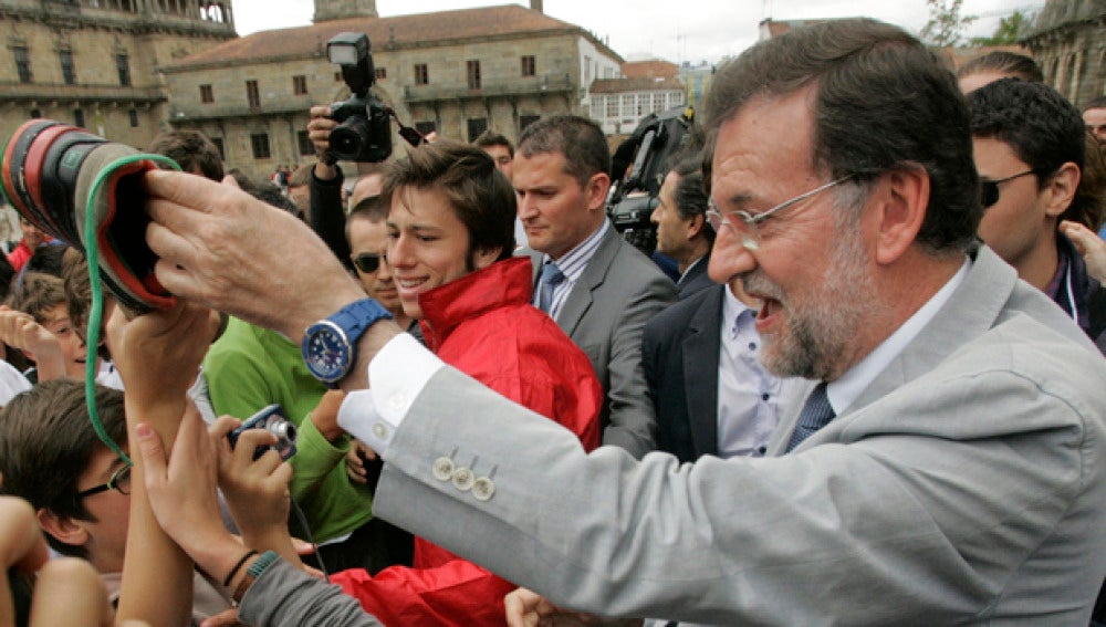 Rajoy tras su mitin de Santiago