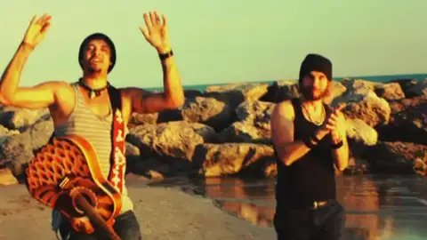 Franti y Macaco cantan juntos Franti y Macaco cantan juntos