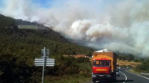 Declarado un incendio en La Riba Declarado un incendio en La Riba