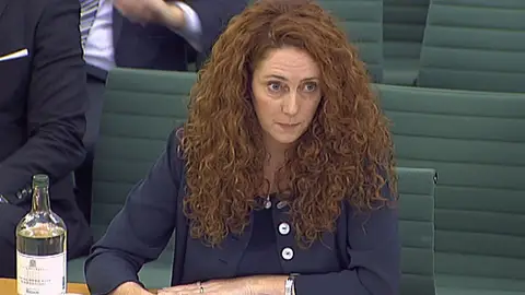 Rebekah Brooks durante su comparecencia ante el Parlamento Rebekah Brooks durante su comparecencia ante el Parlamento