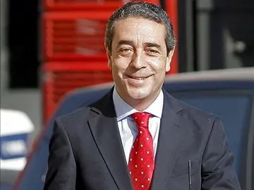 Víctor Campos Víctor Campos