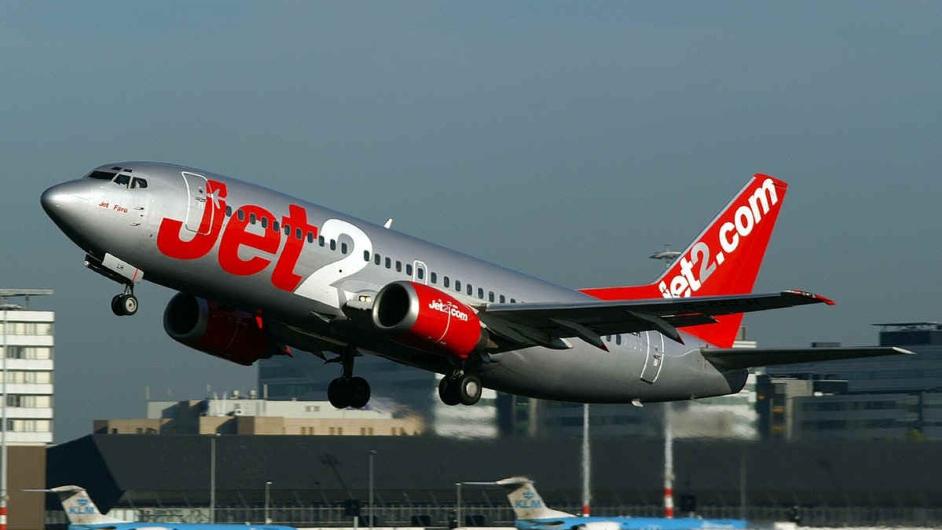 Un avi&oacute;n de la compa&ntilde;&iacute;a Jet2