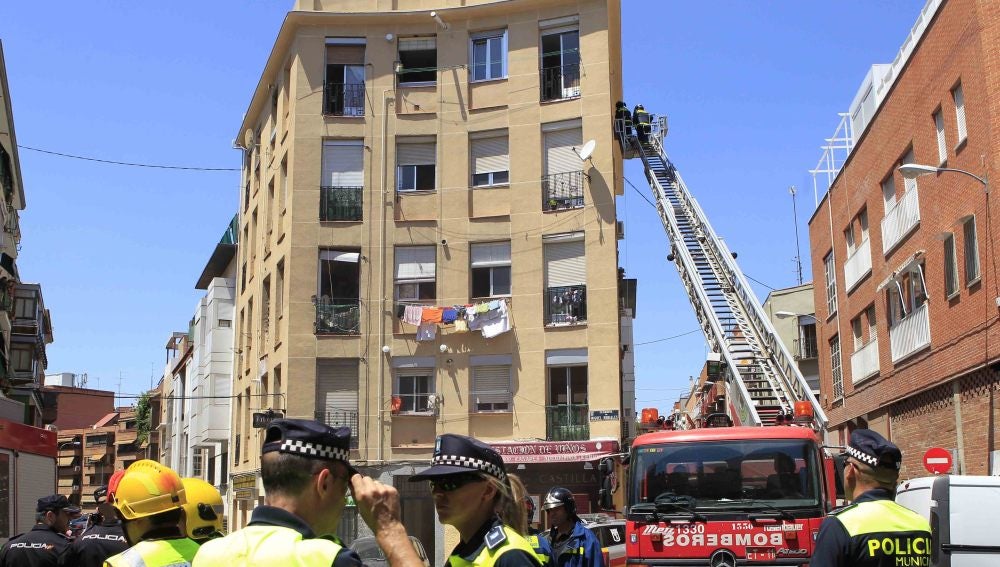 Cinco heridos en una explosión en un piso de Madrid