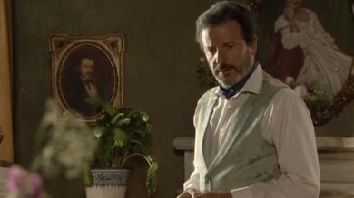 Don Germán quiere encerrar a Eugenia para que olvide a Roberto