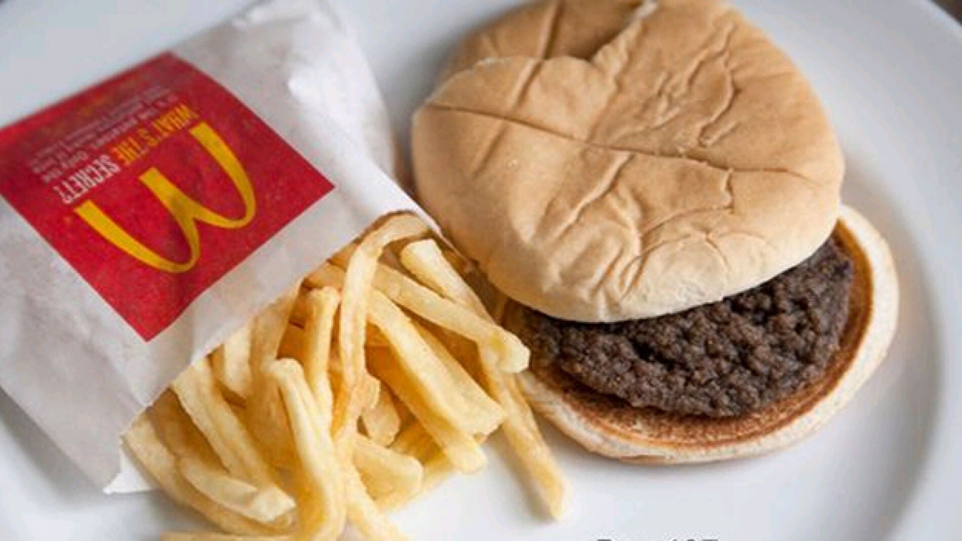 Un men&uacute; de McDonald's