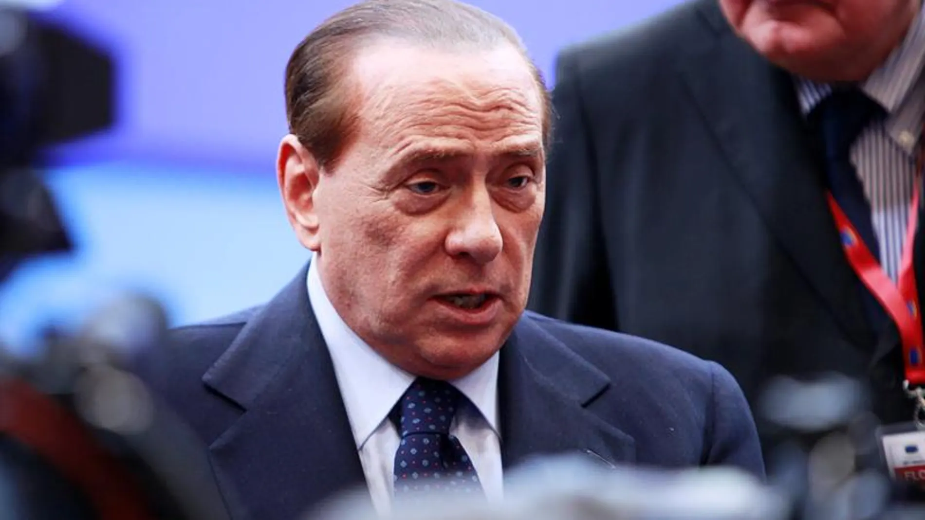 Berlusconi cree que Gadafi le quiere matar Berlusconi cree que Gadafi le quiere matar