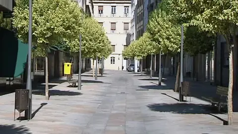 Con el verano las calles de las principales ciudades se quedan vacías Con el verano las calles de las principales ciudades se quedan vacías