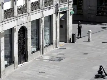 El PP de Madrid estudia convocar a sus afiliados a manifestarse en apoyo de los comerciantes de Sol El PP de Madrid estudia convocar a sus afiliados a manifestarse en apoyo de los comerciantes de Sol