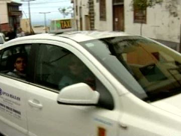 A la playa en taxi A la playa en taxi
