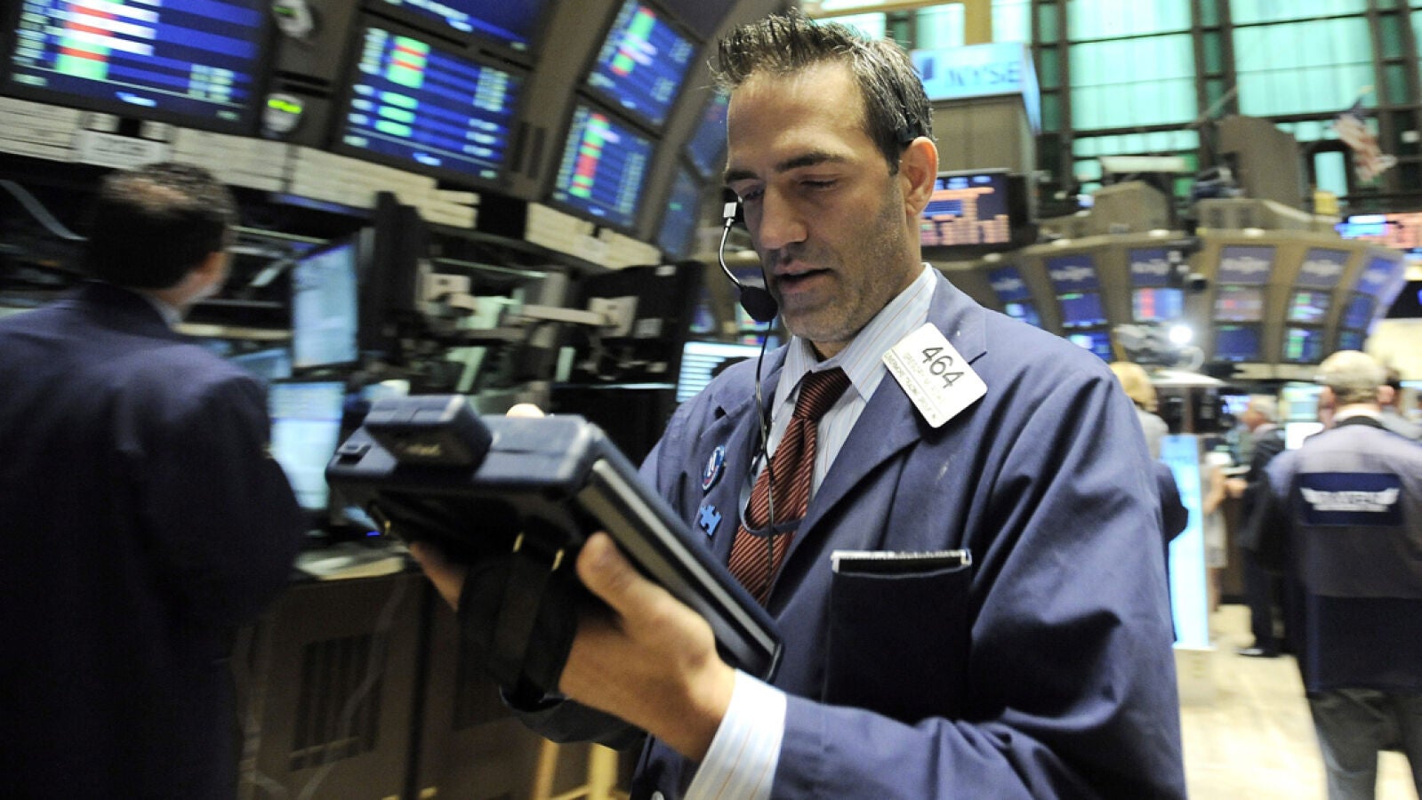 Wall Street cierra con un avance del 1,13 % en el Dow Jones de Industriales 