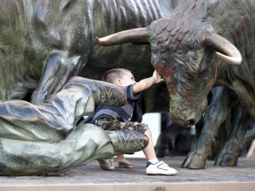 Un joven herido tras ser 'corneado' por un toro de hierro