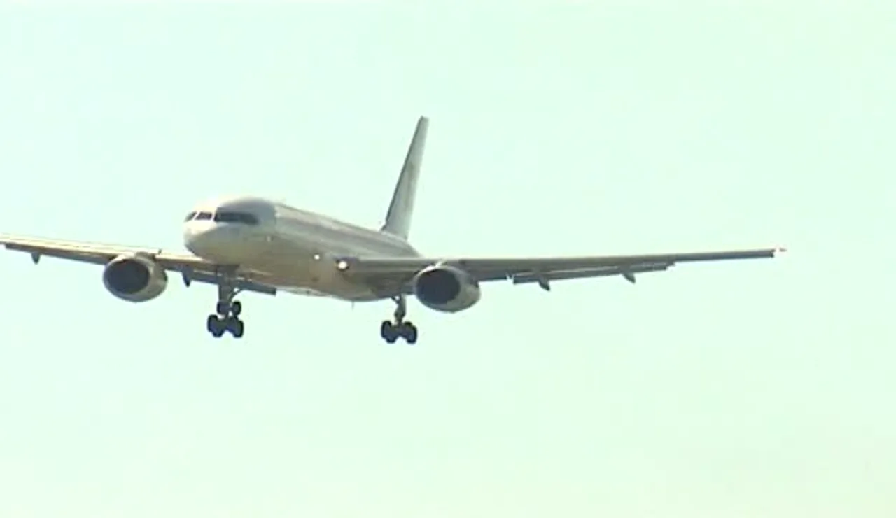 Aterrizaje de emergencia por una muerte a bordo