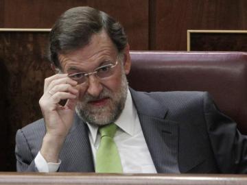 El líder del PP, Mariano Rajoy, durante el pleno extraordinario del Congreso