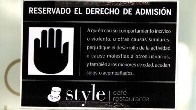 'Prohibida la entrada de niños' en una cafetería de Bilbao