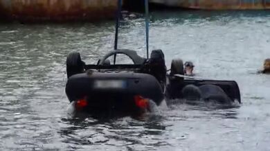 Mueren dos hombres al caer al agua con un coche en el muelle de Las Palmas