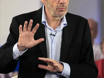 Rubalcaba dice que endeudarse no es de izquierdas Rubalcaba dice que endeudarse no es de izquierdas