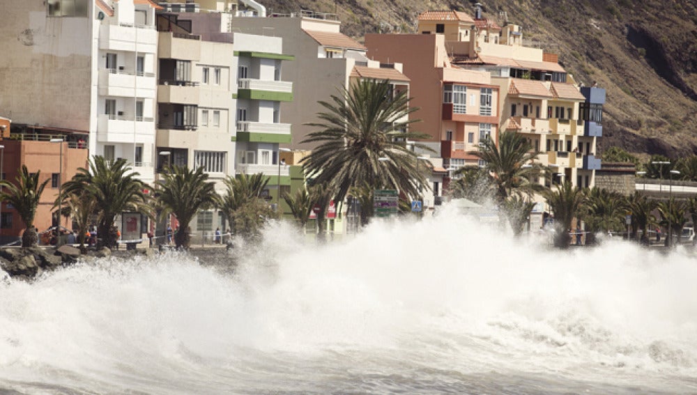 tenerife en estado de alerta por inundaciones