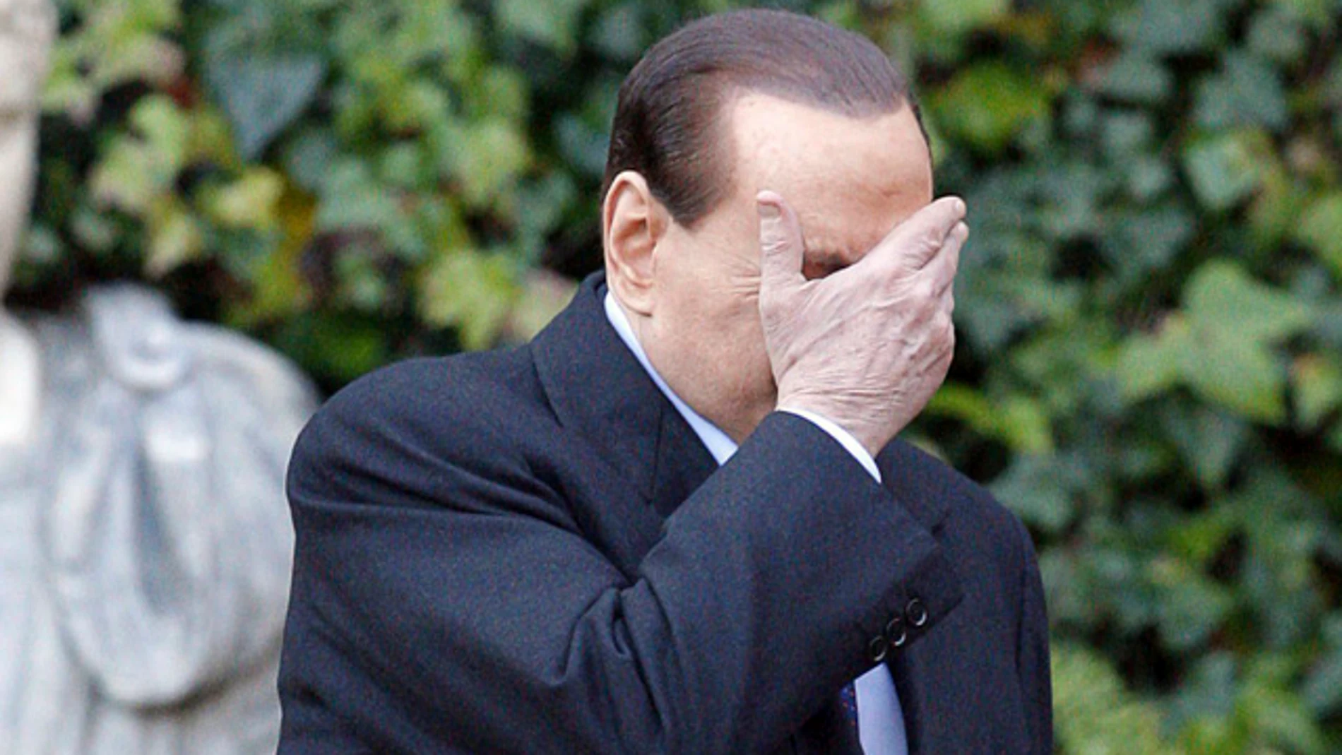 Detenidas dos personas por chantajear a Berlusconi por sus fiestas Detenidas dos personas por chantajear a Berlusconi por sus fiestas