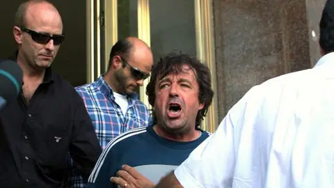 'El Solitario' a la salida de un juzgado portugués 'El Solitario' a la salida de un juzgado portugués