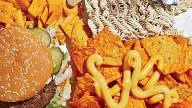 Hungría castiga la comida basura con un impuesto especial