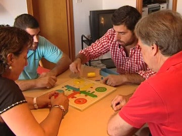 La mitad de los jóvenes españoles viven en casa de sus padres