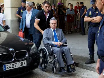 Ortega Cano sale del juzgado Ort Ortega Cano sale del juzgado Ort