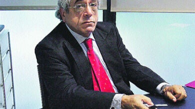 El doctor Morín estudia reabrir sus clínicas y volver a practicar abortos