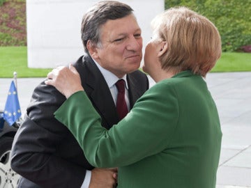 Durao Barroso y Merkel en una reunión en Berlín