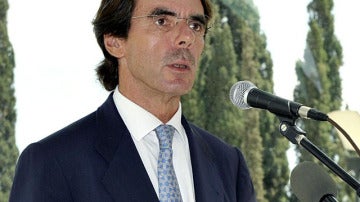   Aznar: "Hay un serio riesgo de que la UE como la conocemos hoy pueda ser insostenible"