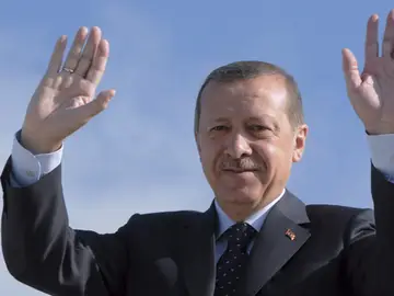 Turquía advierte de que congelará sus relaciones con la UE si Chipre asume la presidencia rotatoria en 2012 Turquía advierte de que congelará sus relaciones con la UE si Chipre asume la presidencia rotatoria en 2012