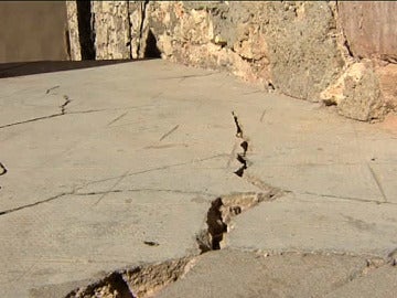 Una grieta divide un pueblo de Tarragona desde hace un año Una grieta divide un pueblo de Tarragona desde hace un año