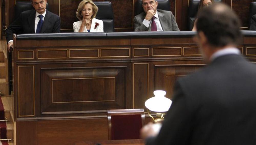 Rajoy y Zapatero en el hemiciclo