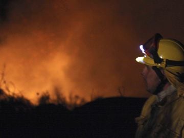 Fuego en Arribes del Duero (22-9-2011)